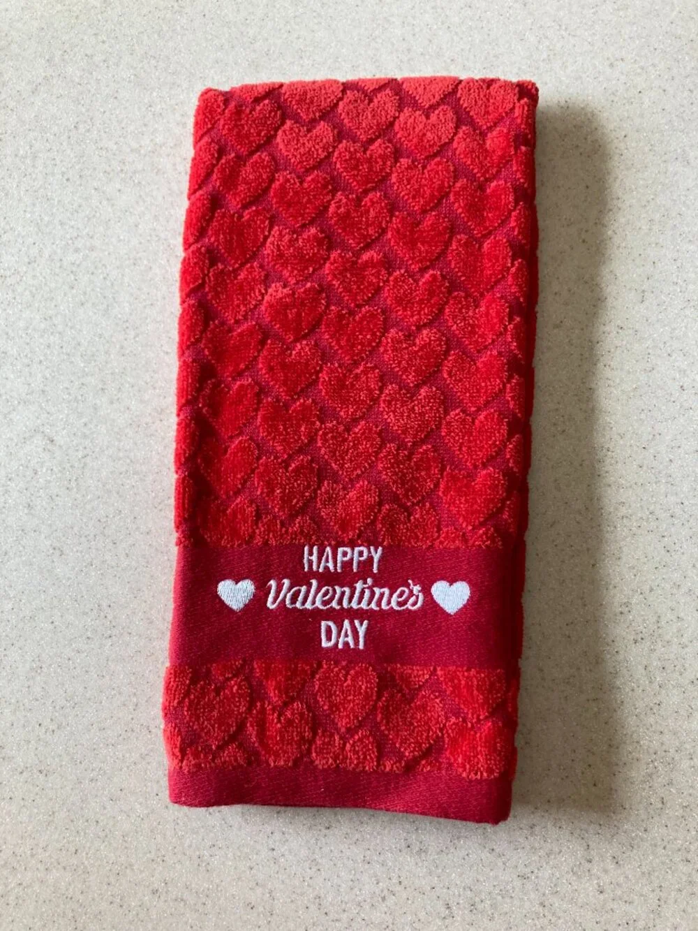 NEW Kitchen Towels 3 Pc -- Hand Towel 1 Pc Bundle Share the Love Valentine